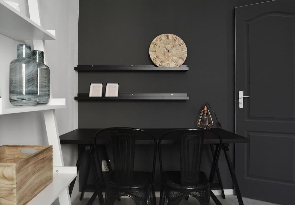 2 Bdr / Cozy Ap Near Old Town Apartment บูคาเรสต์ ภายนอก รูปภาพ